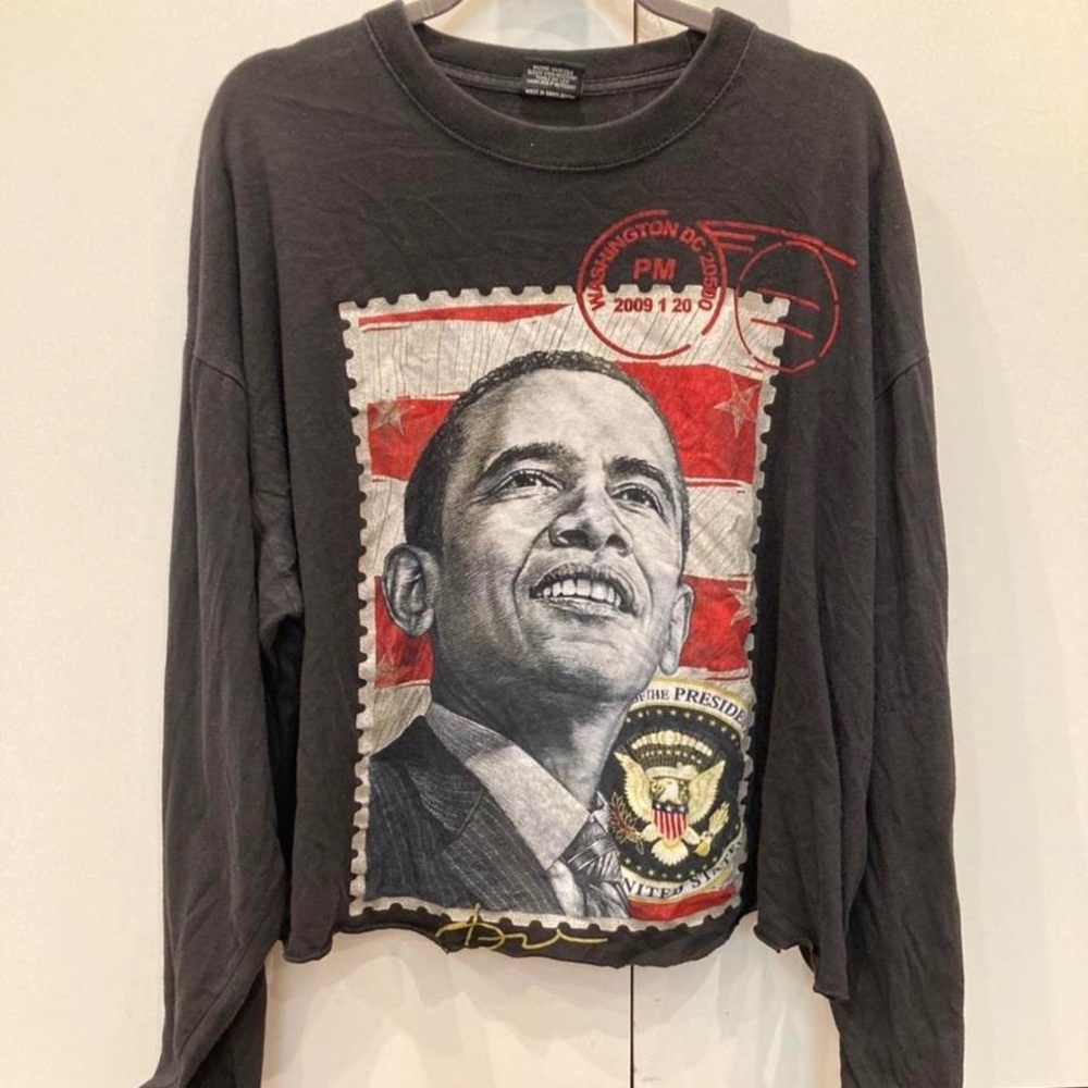 President Obama long sleeve shirt🥲